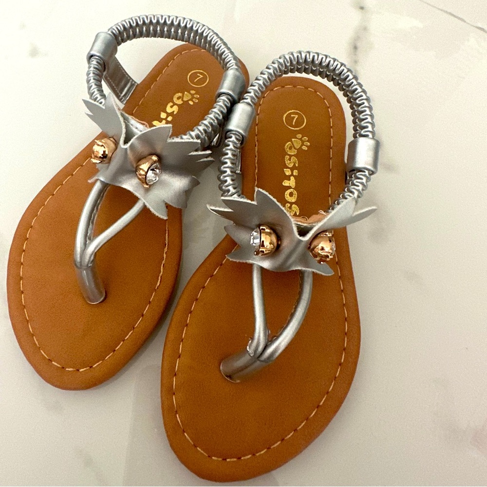 Ositos girls T-strap Sandals
